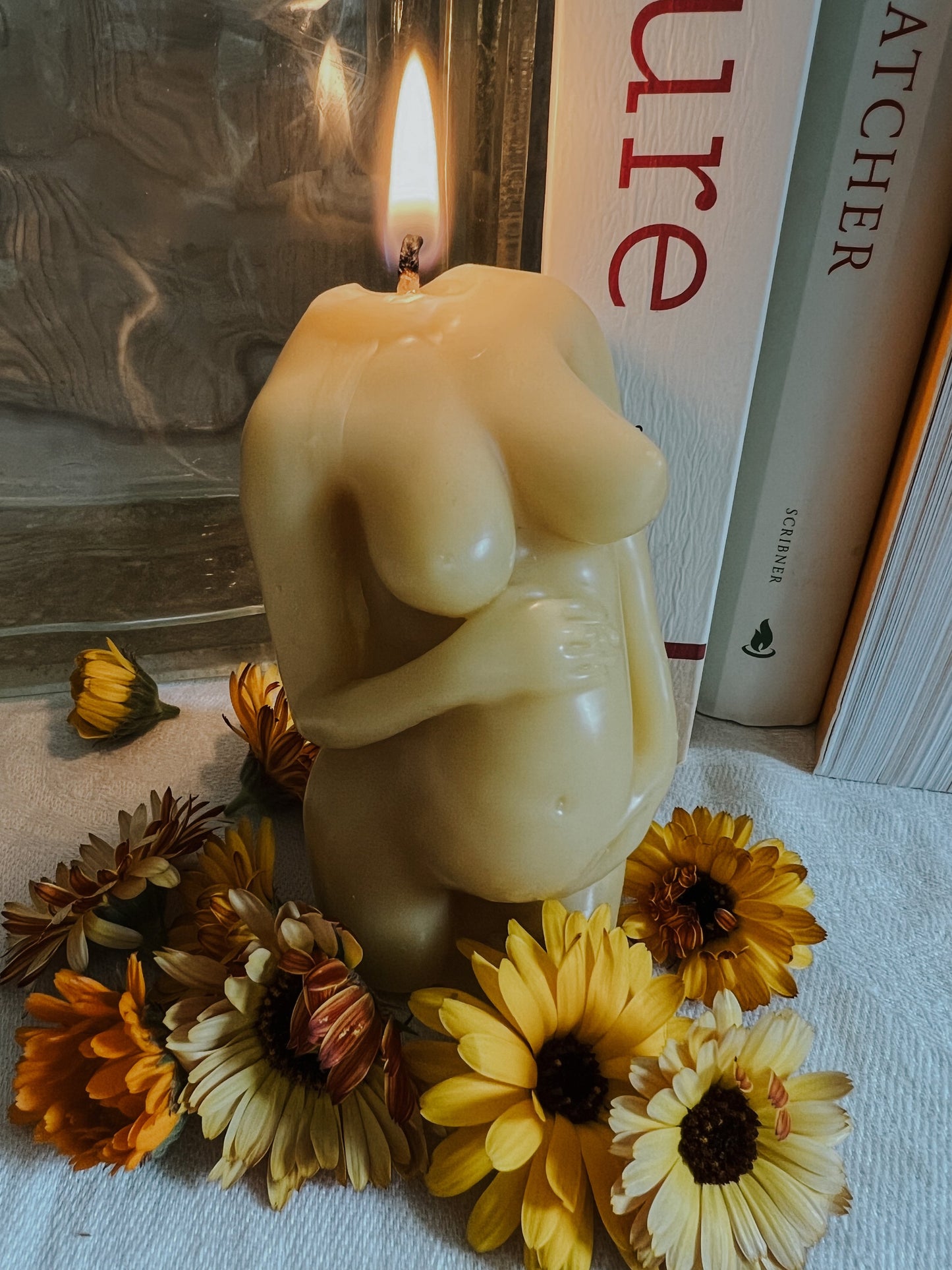 Pregnant Mama Beeswax Candle